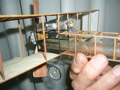 Voisin,ruedas y motor.JPG