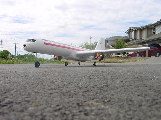 757 at rest.jpg