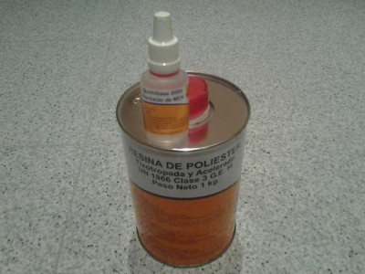 resina de poliester.jpg