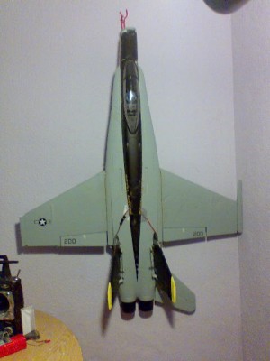 F18maces.jpg