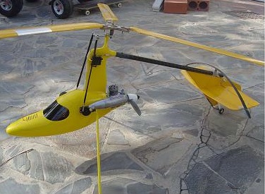 autogiro amarillo1.jpg
