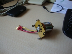 Outrunner velero.redJPG.jpg