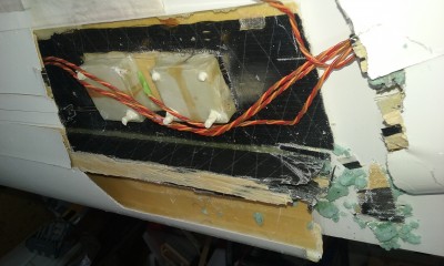 1º vaciado del foan larguero roto  para poder meter el refuerzo de madera de pino.jpg