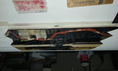 5ºreparacion borde de ataque y refuerzo con carbono.jpg