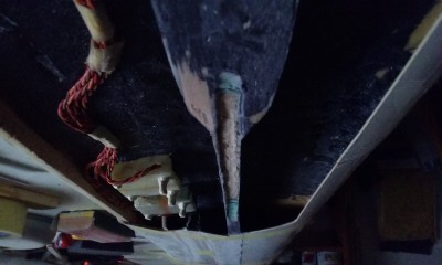 6ºvaciado del larguero para meter mechas de carbono a todo lo largo del refuerzo (3).jpg