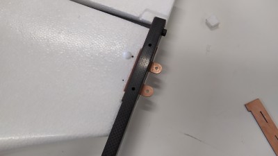 MONTAJE BARRA CON AGUJEROS.jpg