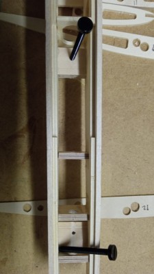 WhatsApp Image 2021-10-06 at 11.32.31 anclajes en el fuselaje.jpeg