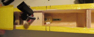 10 provisión spoiler y GPS IMG_2060.JPG