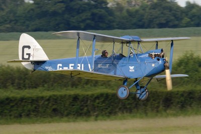 1280px-De_Havilland_DH60_Cirrus_Moth_'G-EBLV'_(30205704567).jpg