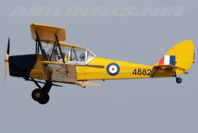 De_Havilland_(Canada)_DH-82C_Tiger_Moth_AN2294877.jpg