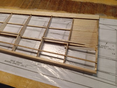 01 Saneando larguero roto.jpg