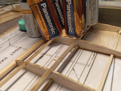 41 Pegado con pilas no me gusta el asiento.jpg