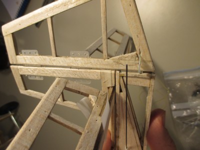 504 Presentación bisagra fuse.JPG