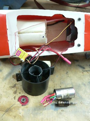 motor edf y avión.jpg