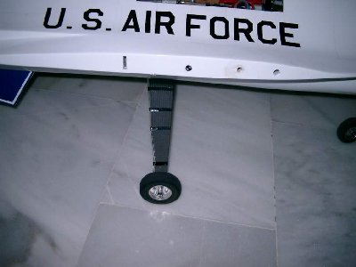 F16-3.JPG